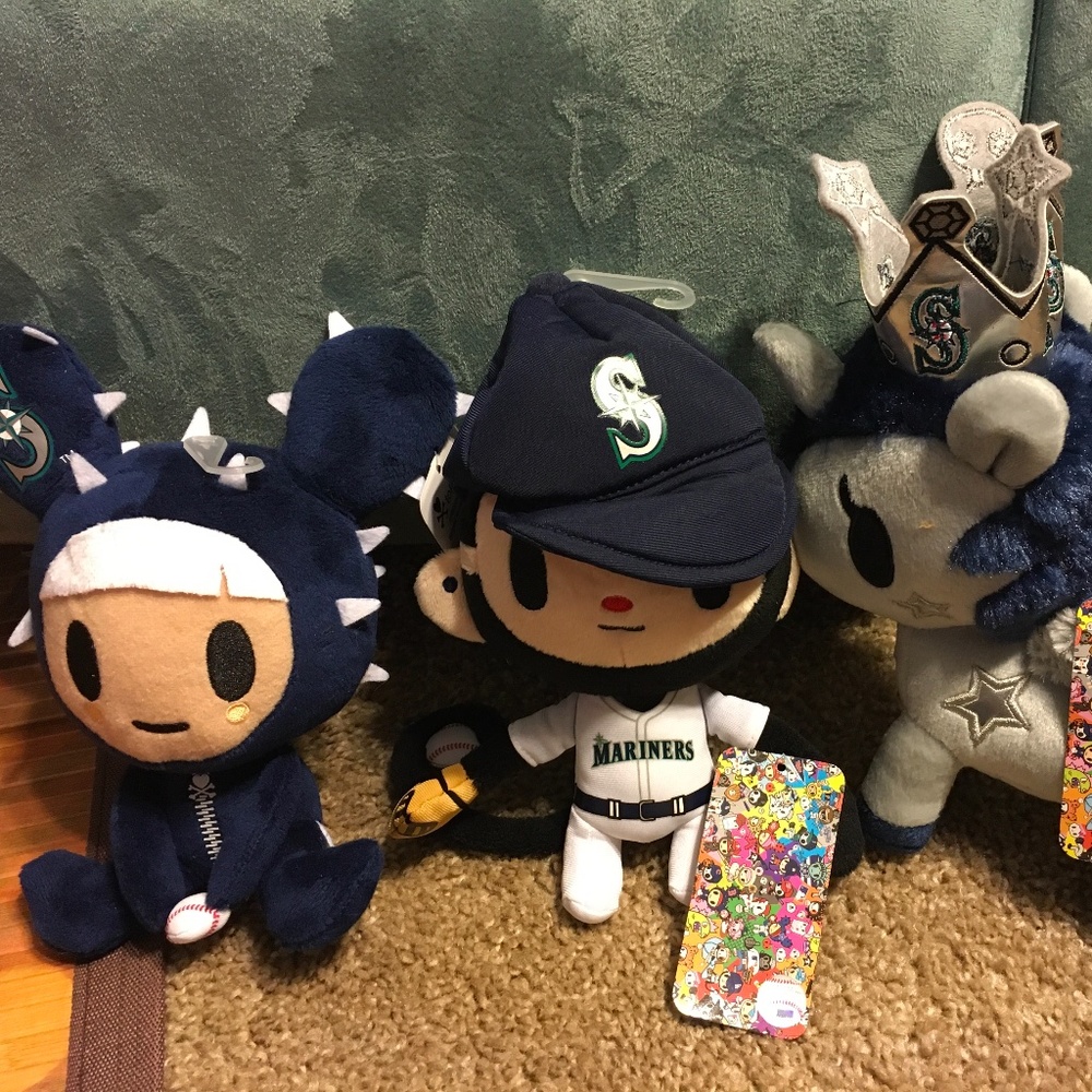Tokidoki Seattle Mariners plush set Unicorno, Sandy & Mighty Maxx  plushies